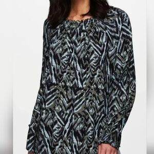 BeachLunchLounge Marissa Black Glow Peasant Top Size Large 100% Viscose